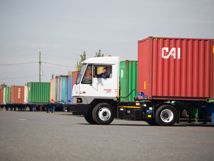 Kalmar Ottawa T2 Terminal Tractor Kalmar Ottawa