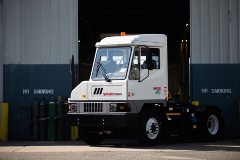 Ottawa T2 Terminal Tractor (2)